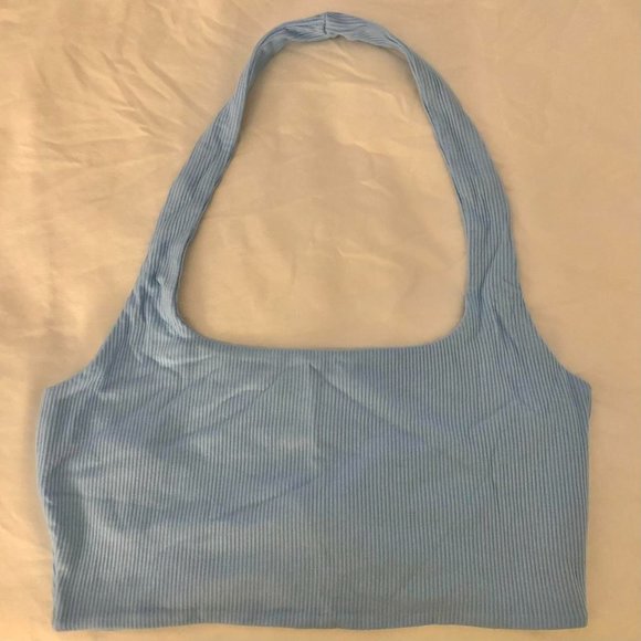 light/baby blue ribbed halterneck cropped tank top with an open twist back - Picture 3 of 4